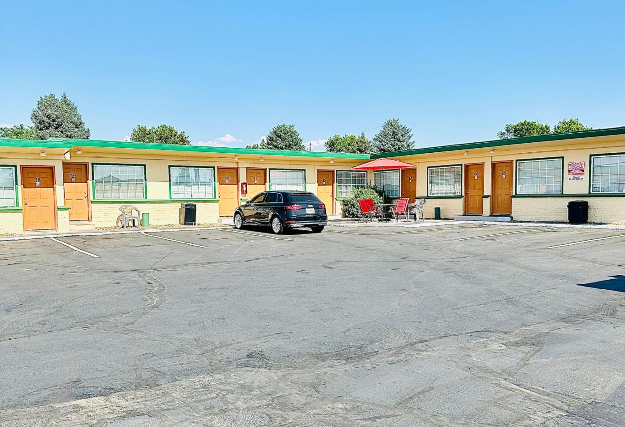 מוזס לייק Sage N Sand Motel מראה חיצוני תמונה